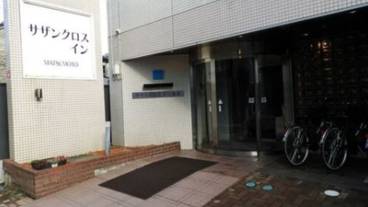 施設の入り口 / 5