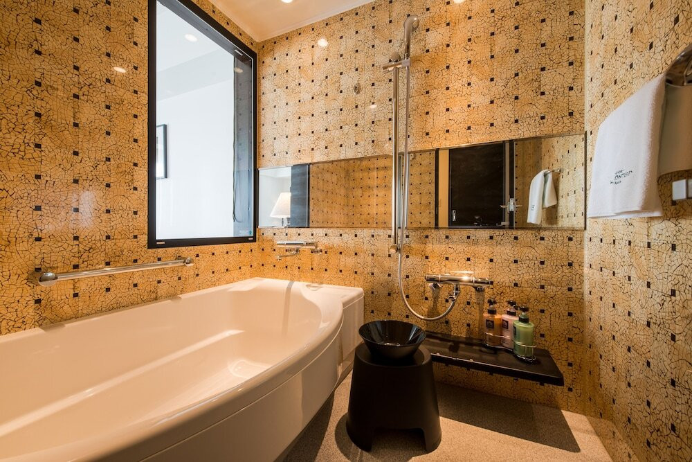 ドーム型滑り台プールやキッズコーナーも！家族でおもっいきり遊べるホテル4053757