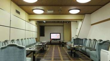 カラオケ ルーム / 7