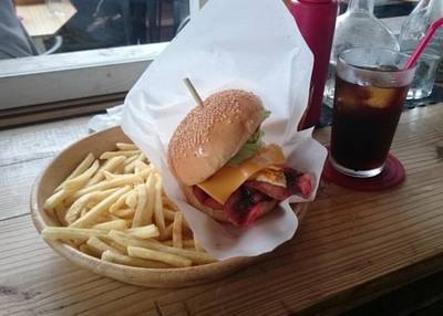 ジェッタバーガーマーケット