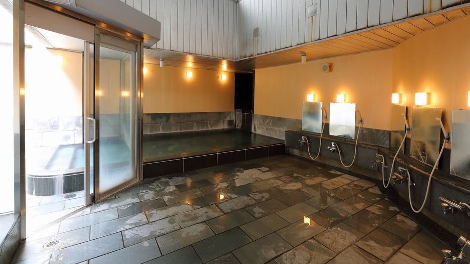 富山駅近くでお安く泊まりたいときに♪3530497