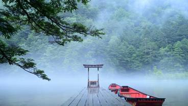 明神池 / 3
