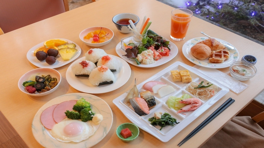 一本杉スキー場のゲレンデを望む温泉でホッと一息♡3924710