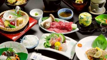 食事・飲み物 / 8