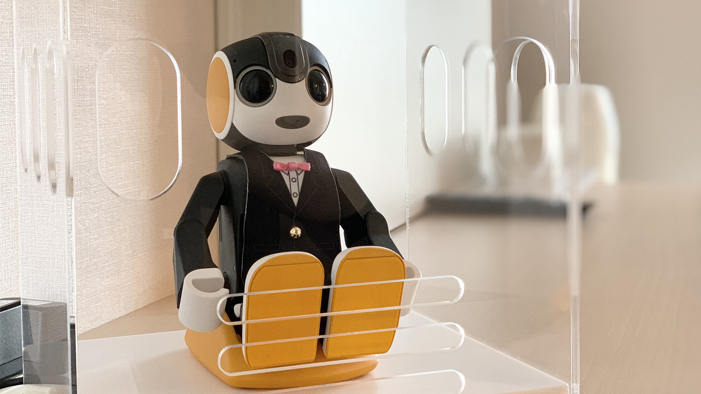 ジュラ紀の世界へようこそ！恐竜レストランの朝食にワクワク4043780