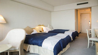 [洋モダンツイン] 喫煙