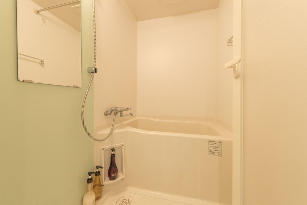 バスルームのシャワー