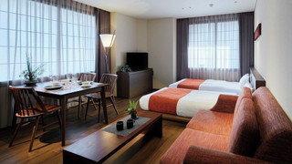 デラックス トリプルルーム ベッド (複数台) 禁煙 キッチン