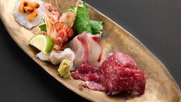 食事・飲み物 / 3