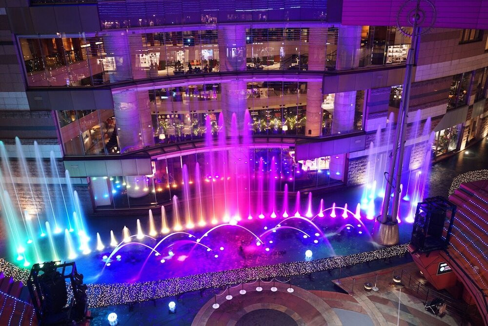 観光スポット　キャナルシティ博多