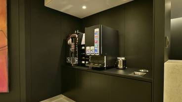 施設内の設備 / 1