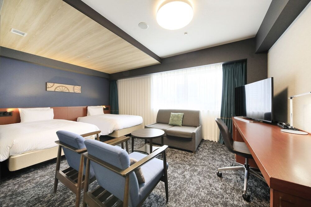 シンプルで清潔感のあるお部屋でお得にステイを4282397