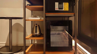 ユニバーサルツイン