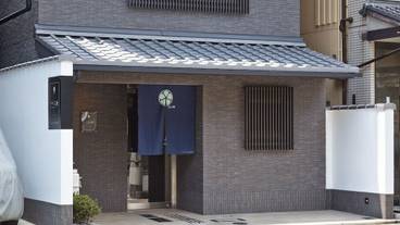 施設の入り口 / 5