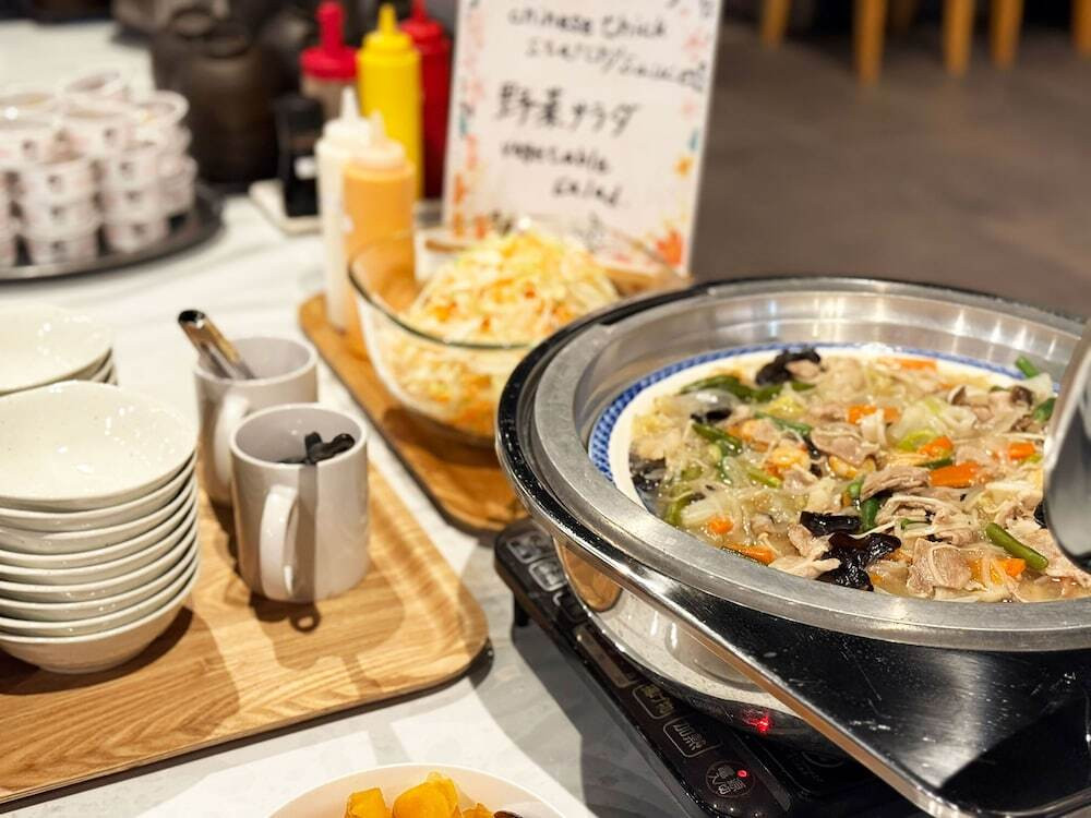 朝食