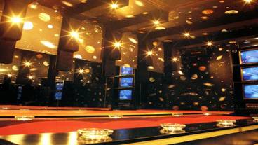 カラオケ ルーム / 7