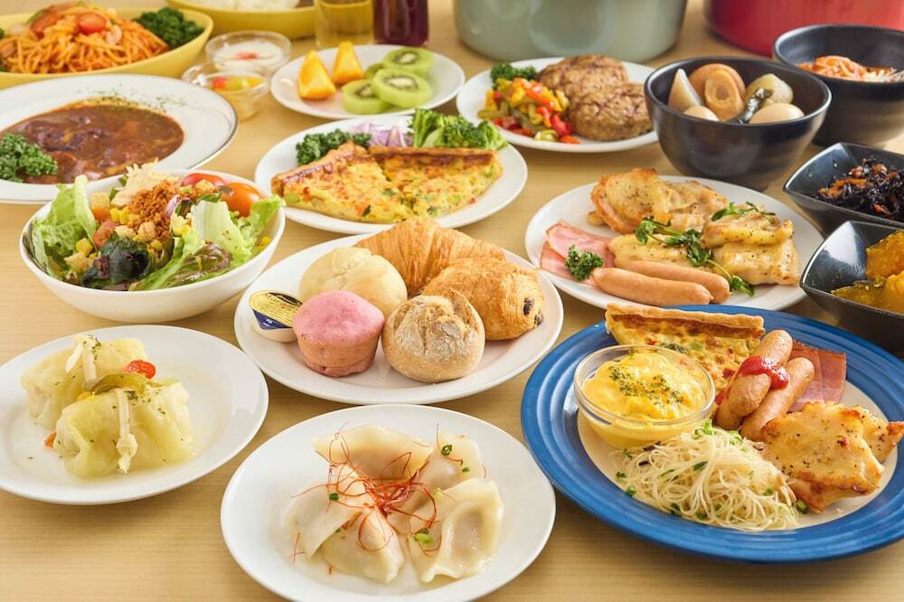 朝食