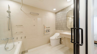 デラックス ルーム クイーンベッド 1 台 バリアフリー