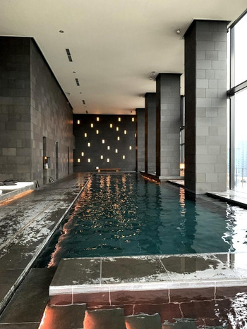 都会のリゾート地で究極のリラックスを3980408