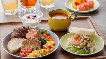 朝食ビュッフェ / 11