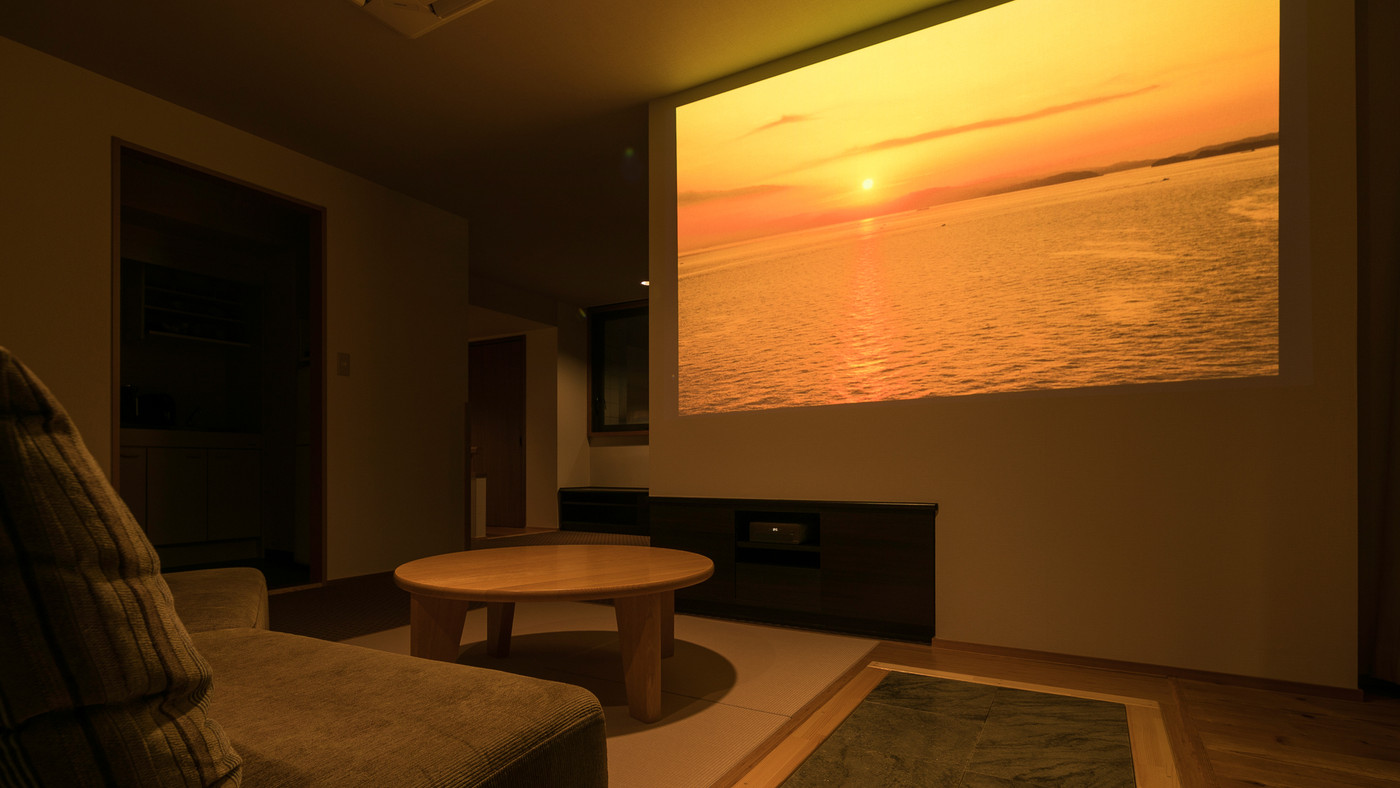 充実の館内施設、マリーナに佇むリゾートホテル3522563