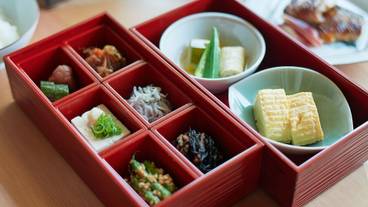 食事・飲み物 / 5