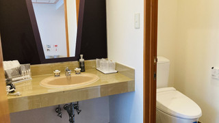 和洋室 セミダブル2台 禁煙