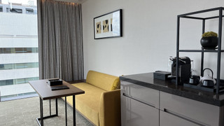 プレミア ルーム キングベッド 1 台 禁煙 パークビュー (Corner)