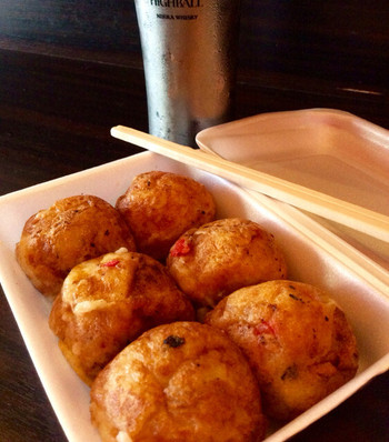 「たこ焼き　壱番 道頓堀店」 料理 55675660 たこ焼き(素焼き)6個、360円。