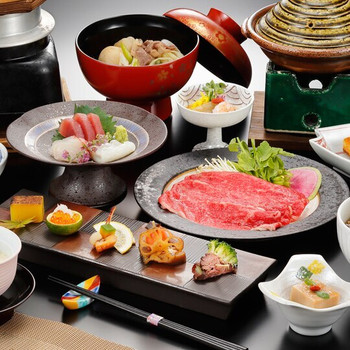 お風呂上りに館内醸造所で作られるビールをキュッと♪4012398