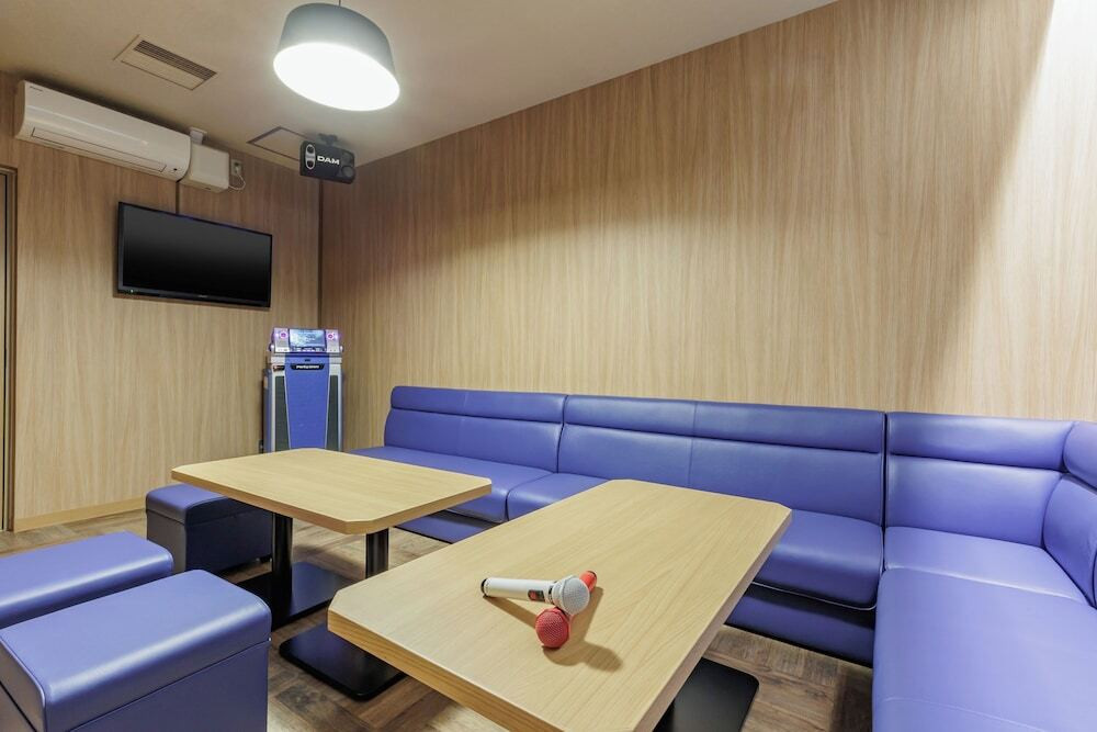 カラオケ ルーム