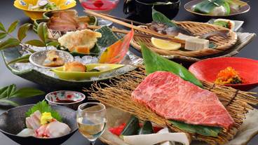 食事・飲み物 / 12