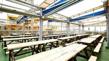 屋外ダイニングエリア / 18