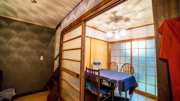 客室内のダイニングエリア / 16