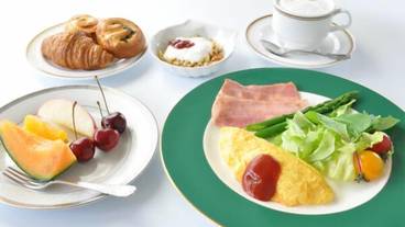 食事・飲み物 / 10