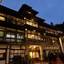 大人ふたり、大正ロマンな温泉旅。銀山温泉のシンボル「能登屋旅館」に泊まってみたい！