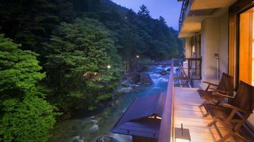 四万温泉 豊島屋（シマオンセン セイリュウカン トシマヤ） / 1