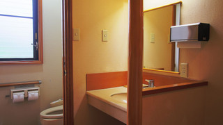 デラックスファミリールーム (204)