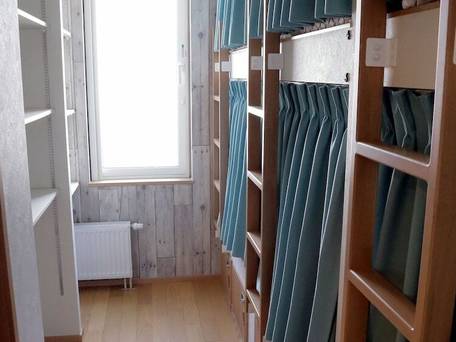 Ocho Guest House / 4