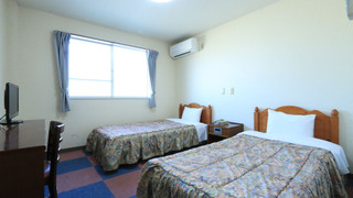 ルーム シングルベッド 2 台 禁煙