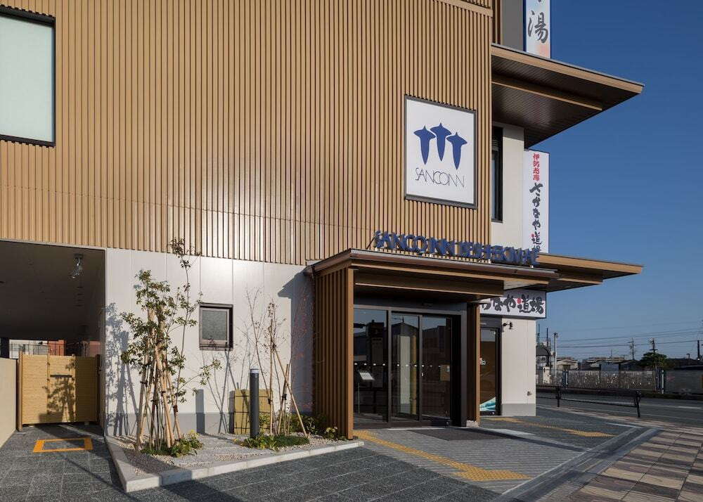 施設の入り口
