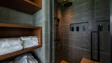 全室独立シャワーブース完備 / 17