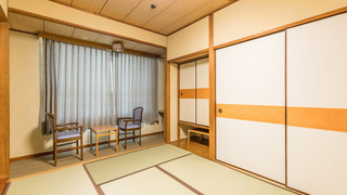 和室 共用バスルーム 3名部屋