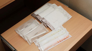 4 人部屋 共用バスルーム