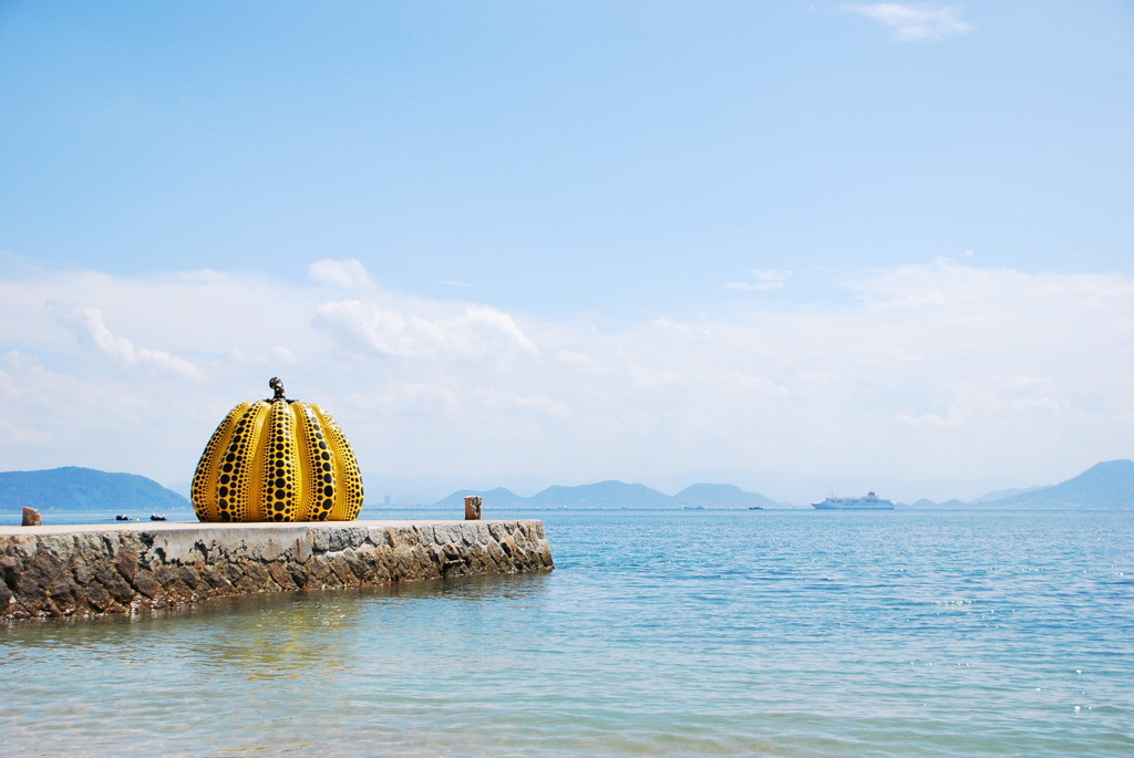 瀬戸内の島めぐりや香川県内観光を女子一人旅で楽しむ。4083530