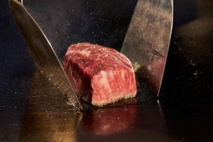 鉄板焼きのご褒美ディナーはいかが