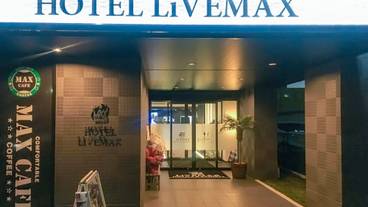 施設の入り口 / 14