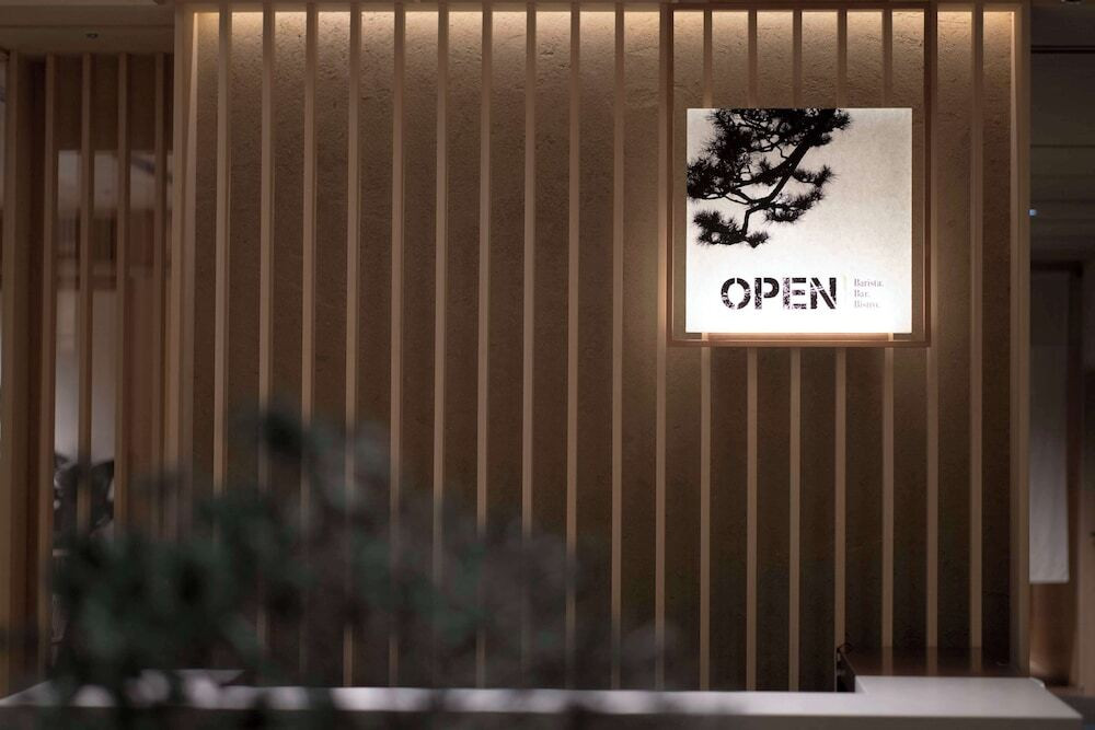 レストラン