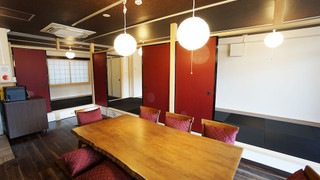 コンドミニアム (Apartment)