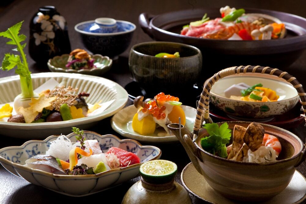 割烹の味をお部屋でじっくり味わえます4236335